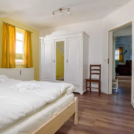 - Apt. 03 Villa Binz